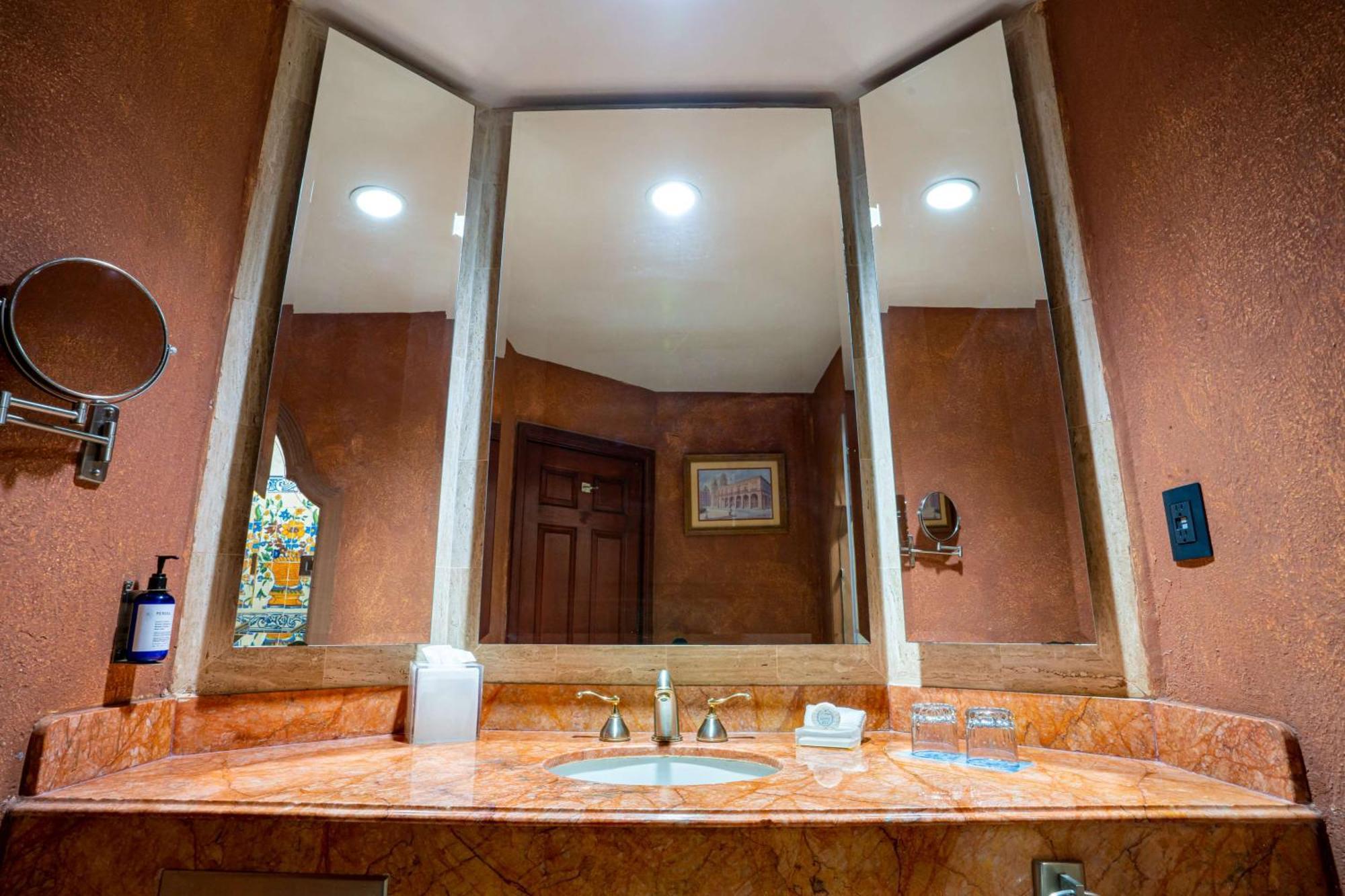 Hilton San Luis Potosi Hotel Bagian luar foto